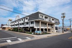 871 7th Street, Unit #34 871 7th Street, Unit #34