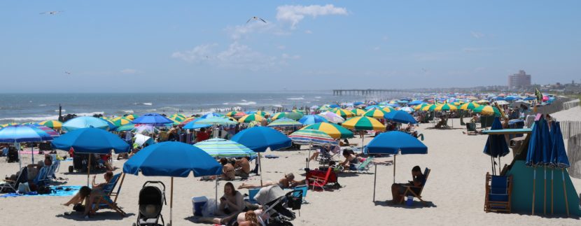Beachgoers, Boardwalk Crowds Beat the Heat