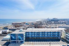 870 E. 7th Street, Unit #209 870 E. 7th Street, Unit #209
