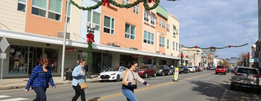 Ocean City’s Downtown All Dressed Up For Holidays
