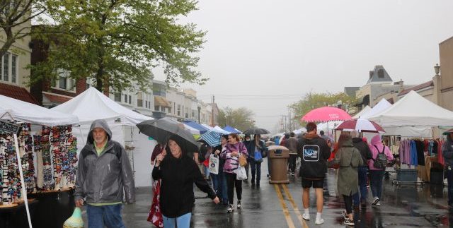 Rain Doesn’t Deter Shoppers at Ocean City Block Party