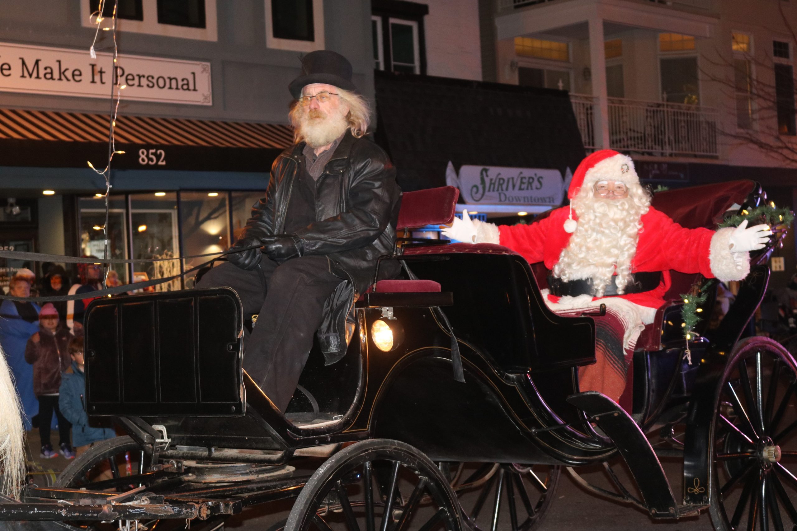 Crowds Enjoy Ocean City Christmas Parade Fox Real Estate