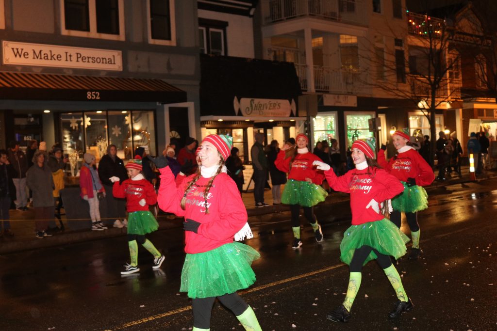 Ocean City Christmas Parade Delights Fox Real Estatefox Real Estate 