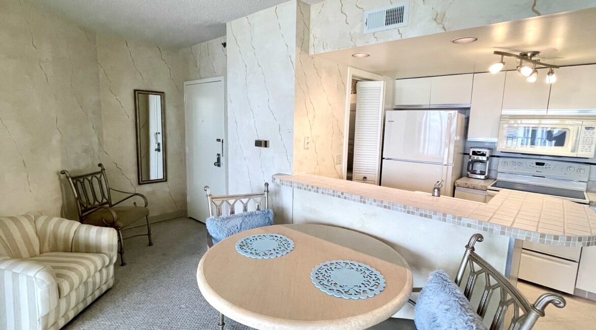3 Dining Area