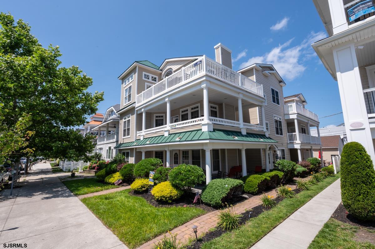 916 Ocean Avenue, 2nd Floor