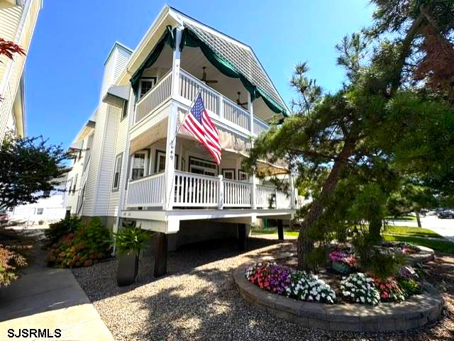 649 Bay Avenue, 1st Floor