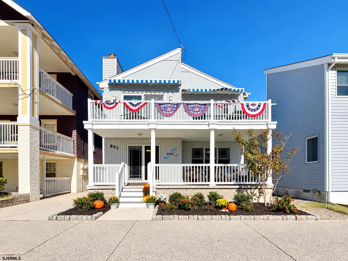893 4th Street, 1st Floor
